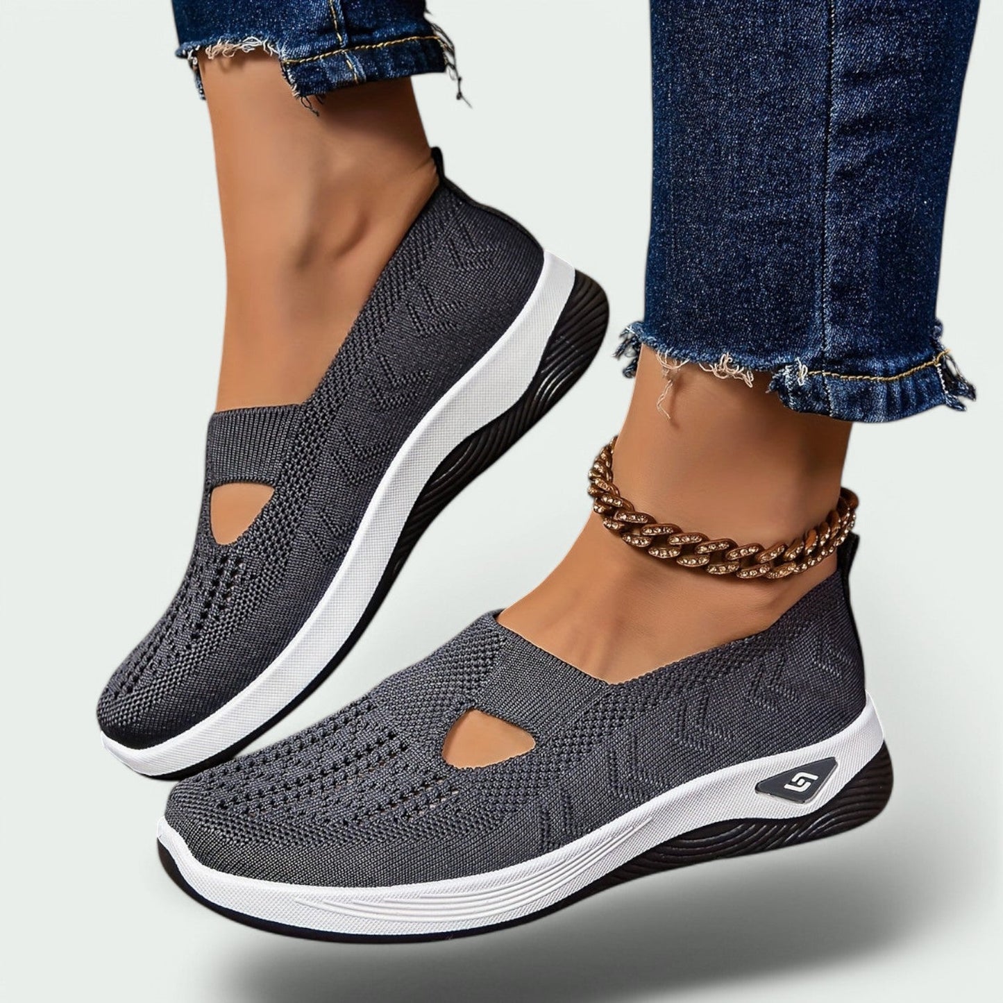 Movena™ – Women's Orthopedic Mules 2025 | Anatomical Comfort &amp; Elegant Style 